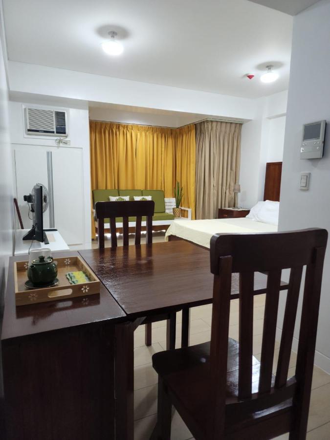 Zoe Amarah Condotel Manila Kültér fotó