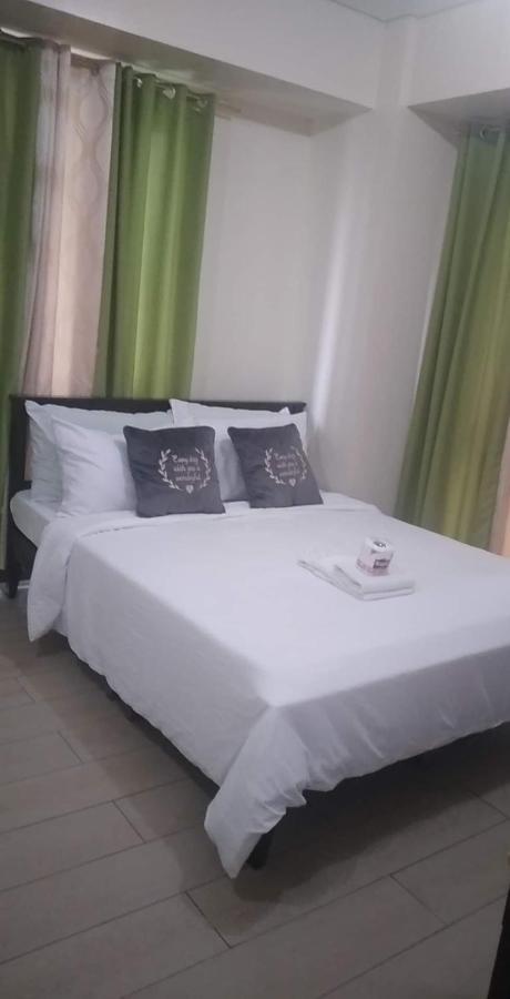 Zoe Amarah Condotel Manila Kültér fotó